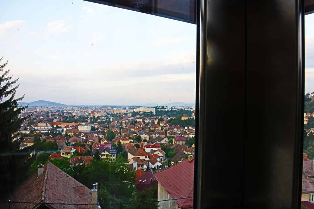 Hotel Esprit Braşov Extérieur photo